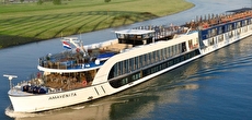 Cruise ship image