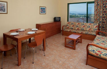 Festival Village Apartments Salou Hays Travel Festival Village Apartments