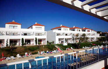 Pateo Village Apartments Hotels In Albufeira Hays Travel Pateo Village