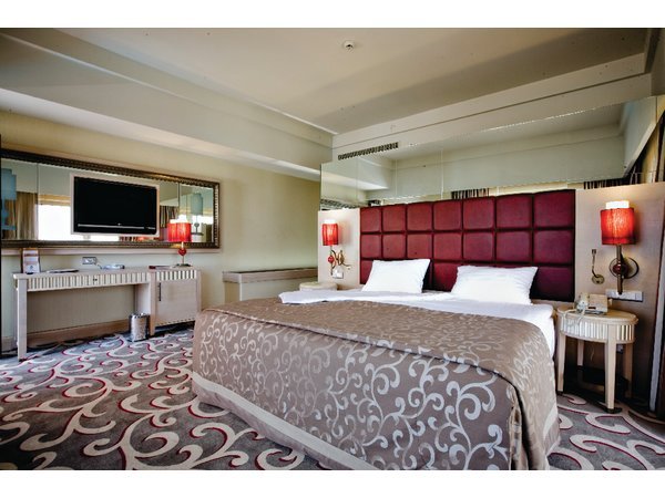 Cornelia Diamond Golf Resort And Spa Cornelia Diamond Golf Resort And Spa