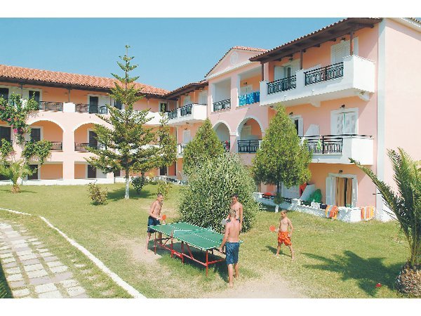 Hotel denny's inn greece cheap zante kalamaki