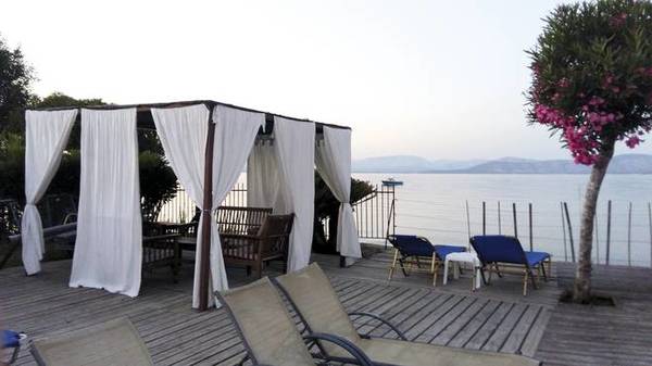Kavos Kavos