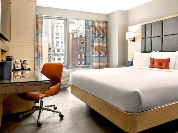 Cambria Hotel & Suites Times Square