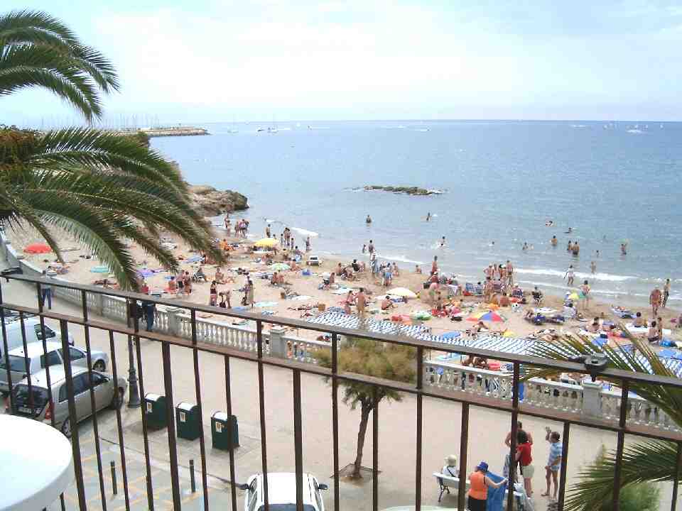 Cheap Holidays to Sitges