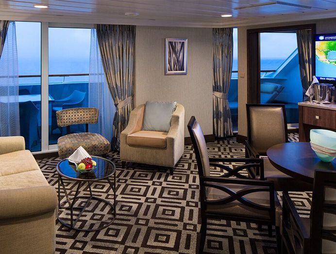Club ocean suite en Azamara Club Cruises