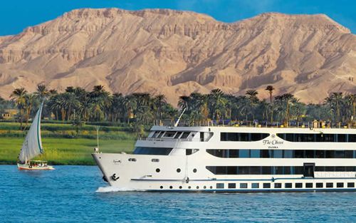 Embarkation In Luxor