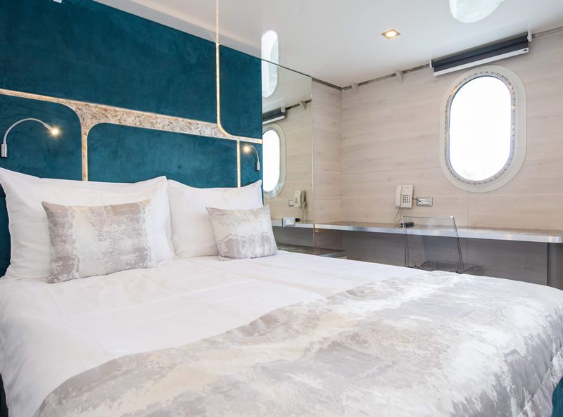 MS Yolo Adriatic Cruise