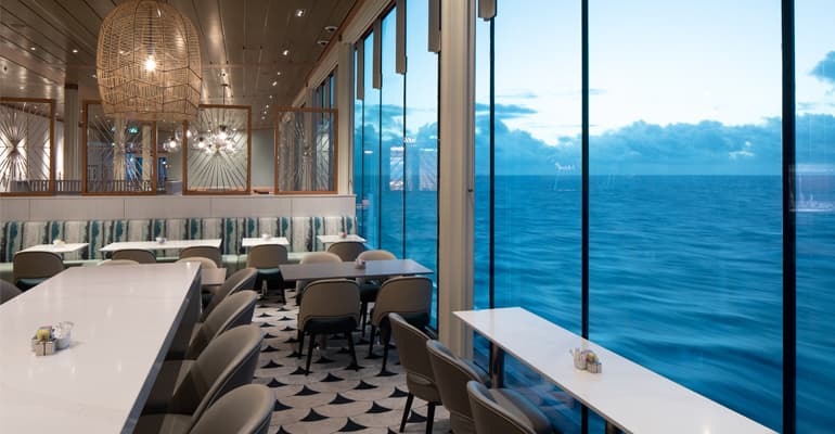 Restaurant Ocean view cafe