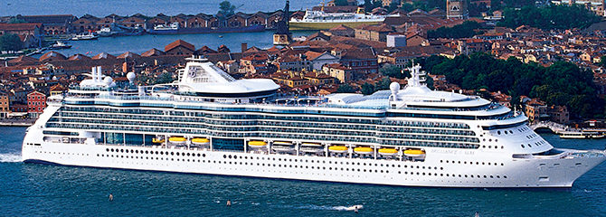 Royal Caribbean Enchantment ship