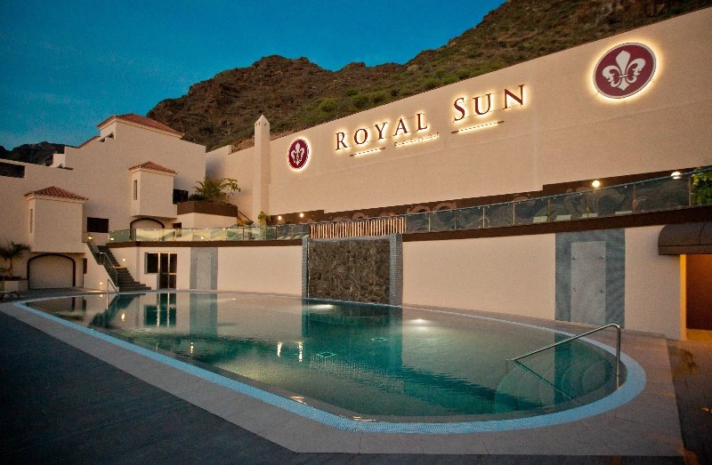 Royal Sun Suites