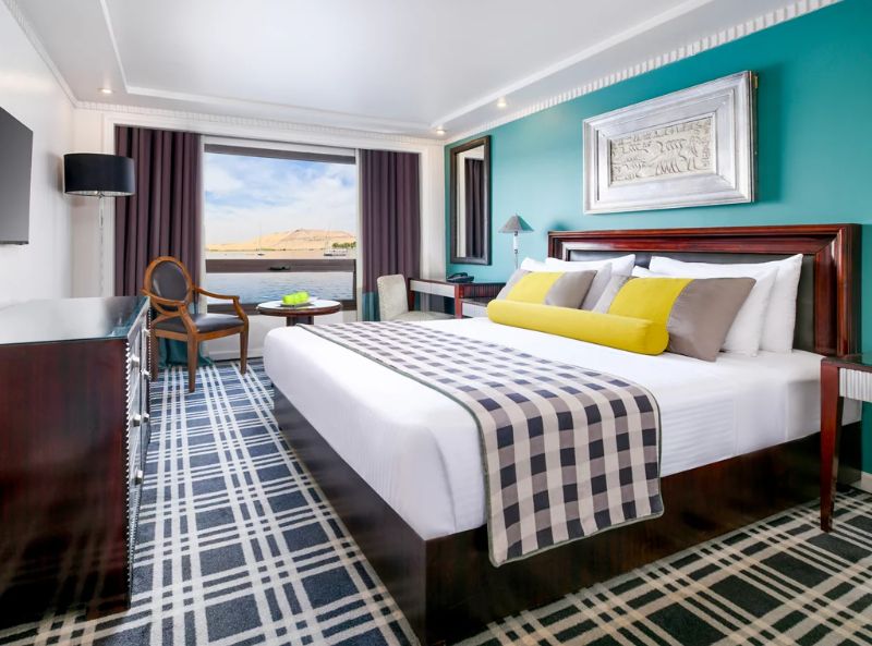 Mövenpick MS Sun Ray Cruise