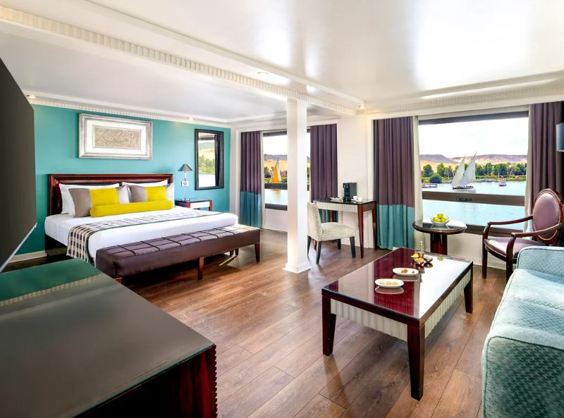 Mövenpick MS Sun Ray Cruise