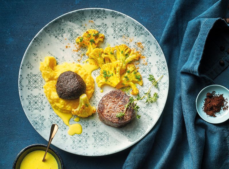 Mövenpick MS Sun Ray Cruise