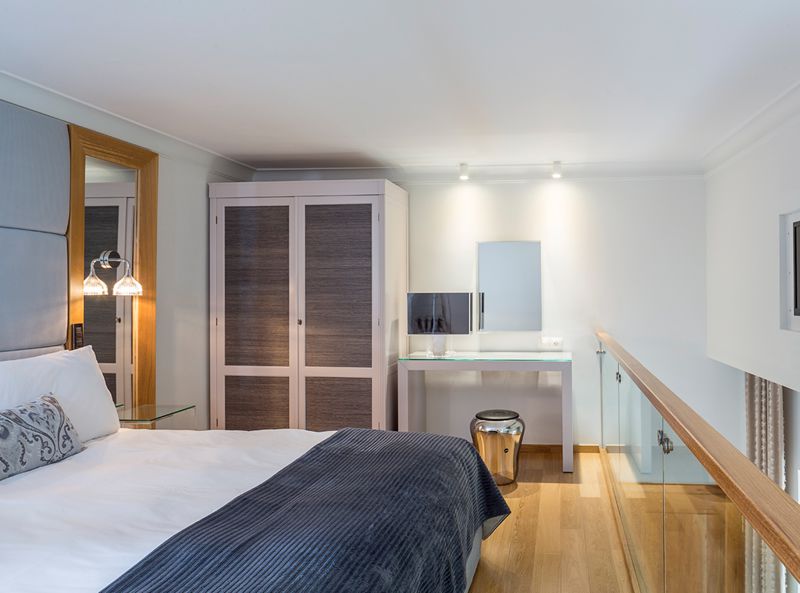 Casa Delfino, Greece