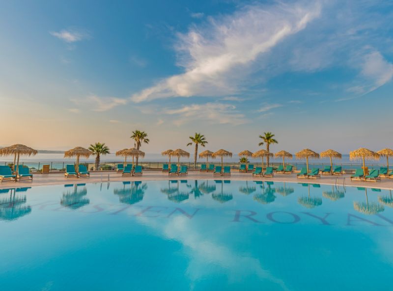 Kresten Royal, Greece