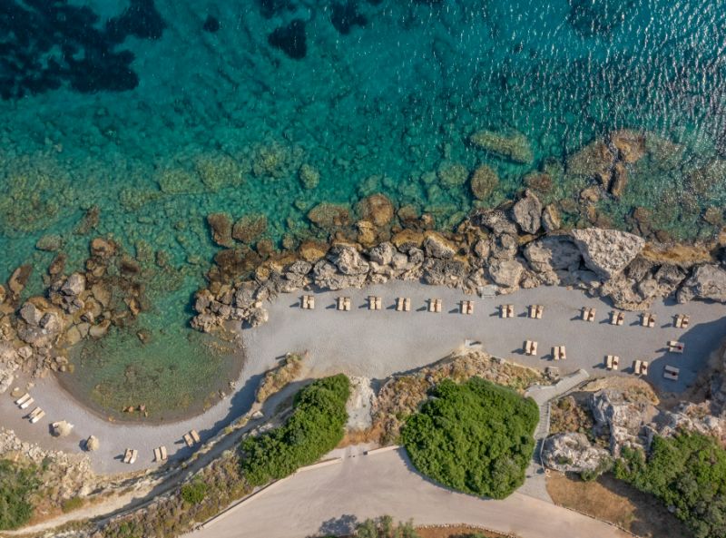 Kresten Royal, Greece