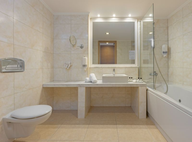 Kresten Royal, Greece