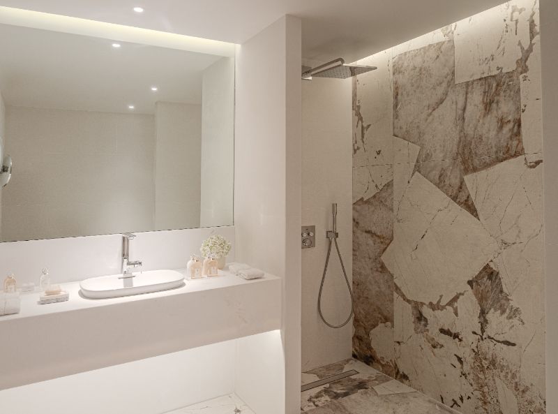 The Roc Club, Greece