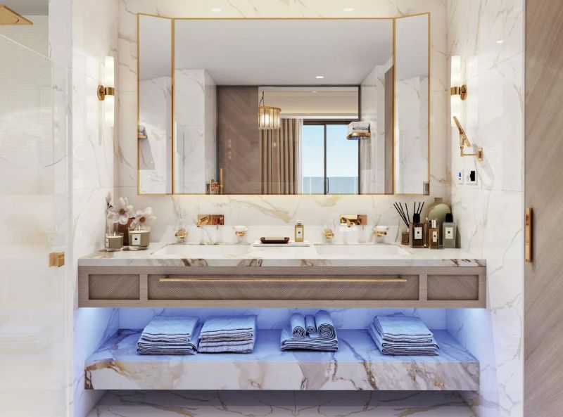 Amanti MadeForTwo, Cyprus